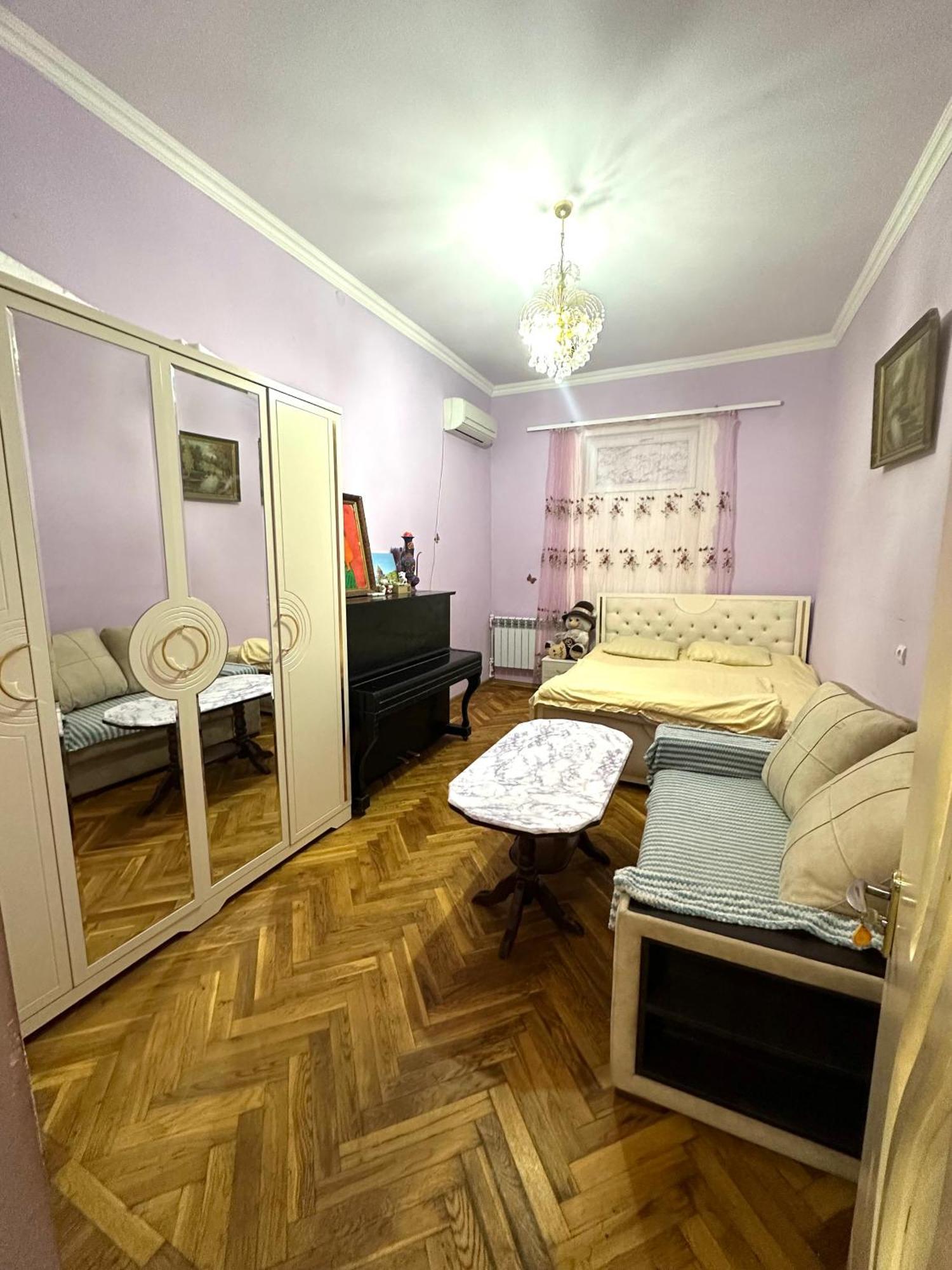 Karson Family Hostel & Guest House Yerevan Exterior photo
